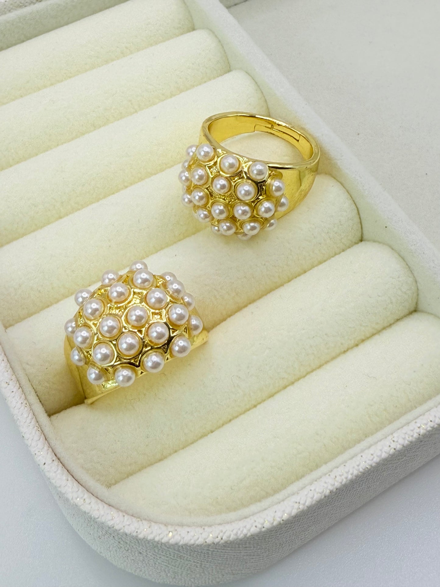 Pearl Spark Ring (R001)