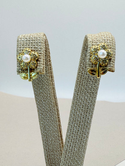 Earring Pearl Flower (A015)