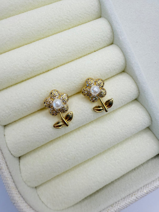 Earring Pearl Flower (A015)