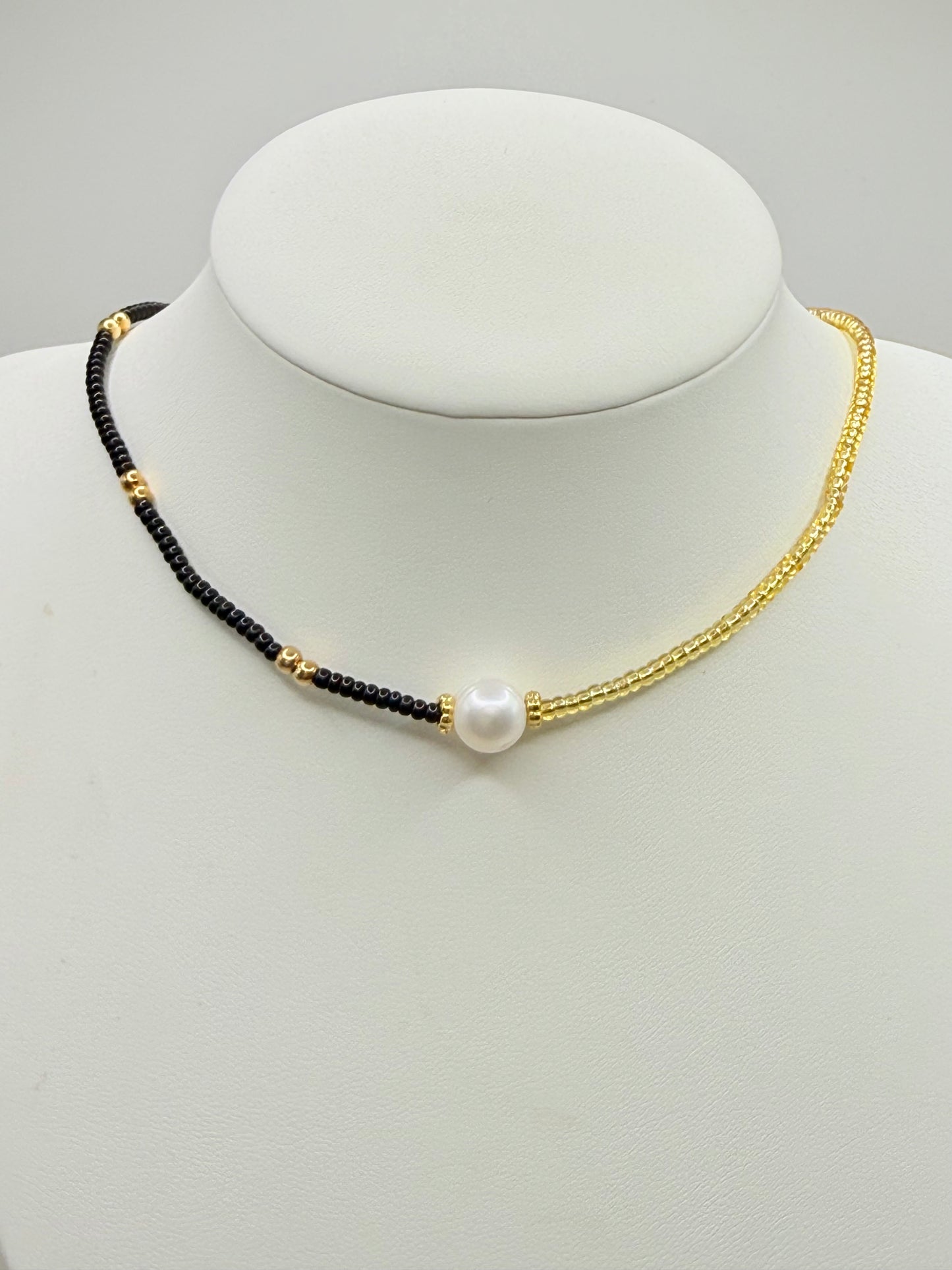 Choker Mimosa Pearl