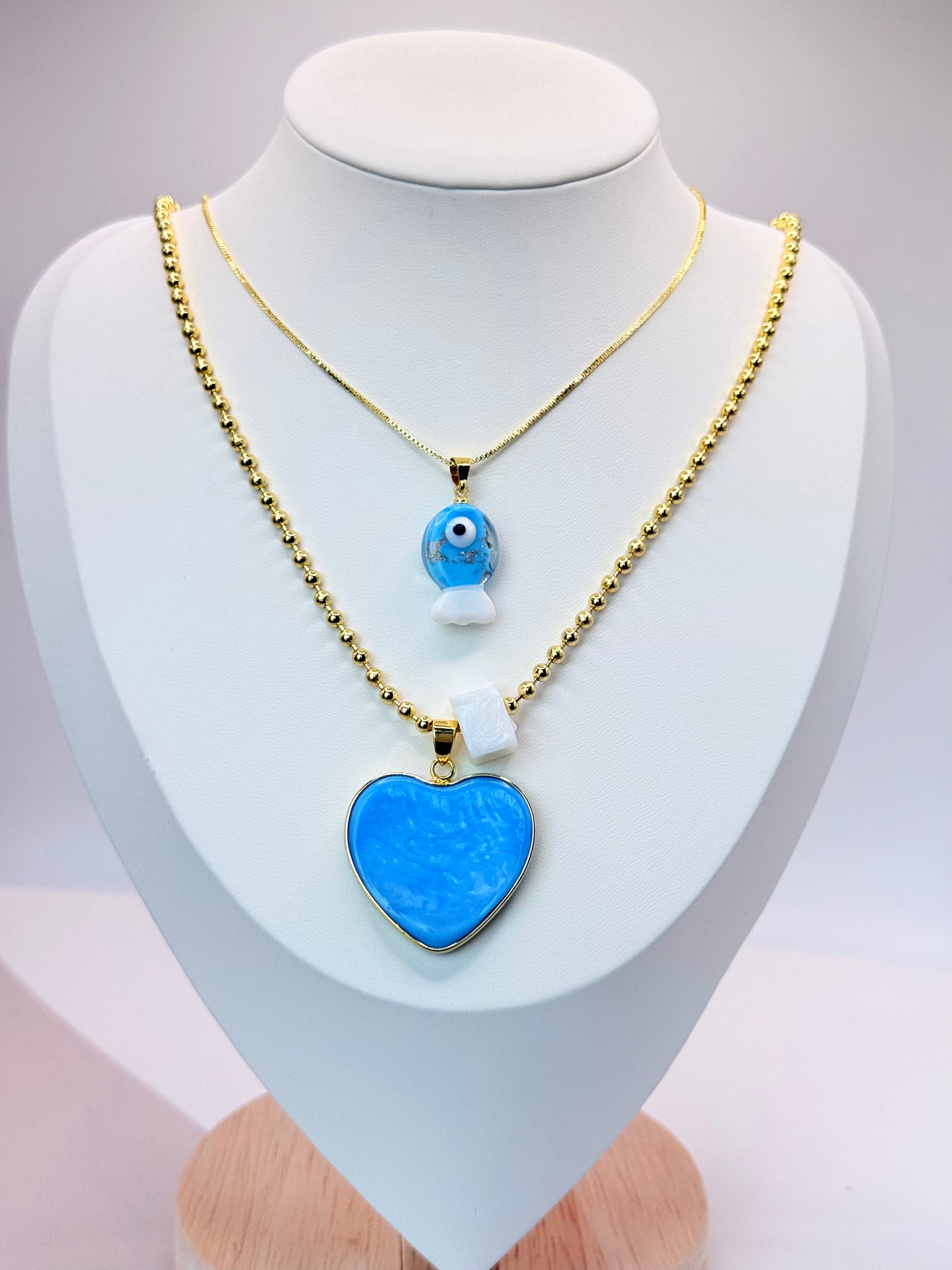 Necklace Aura Heart   (N012)