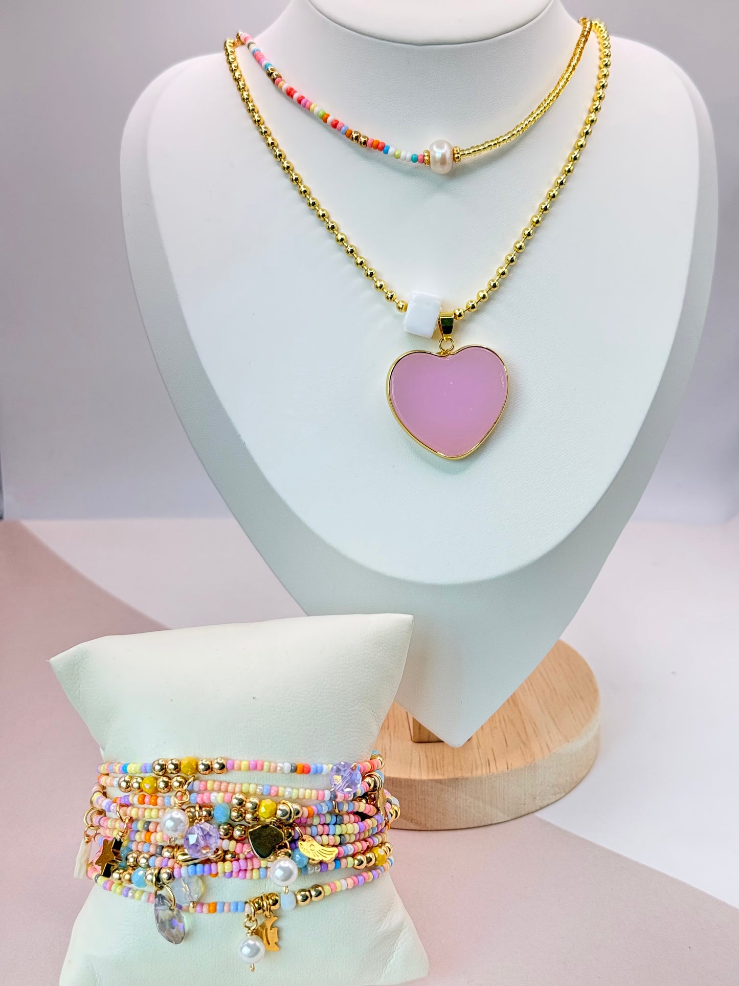 Necklace Aura Heart   (N012)