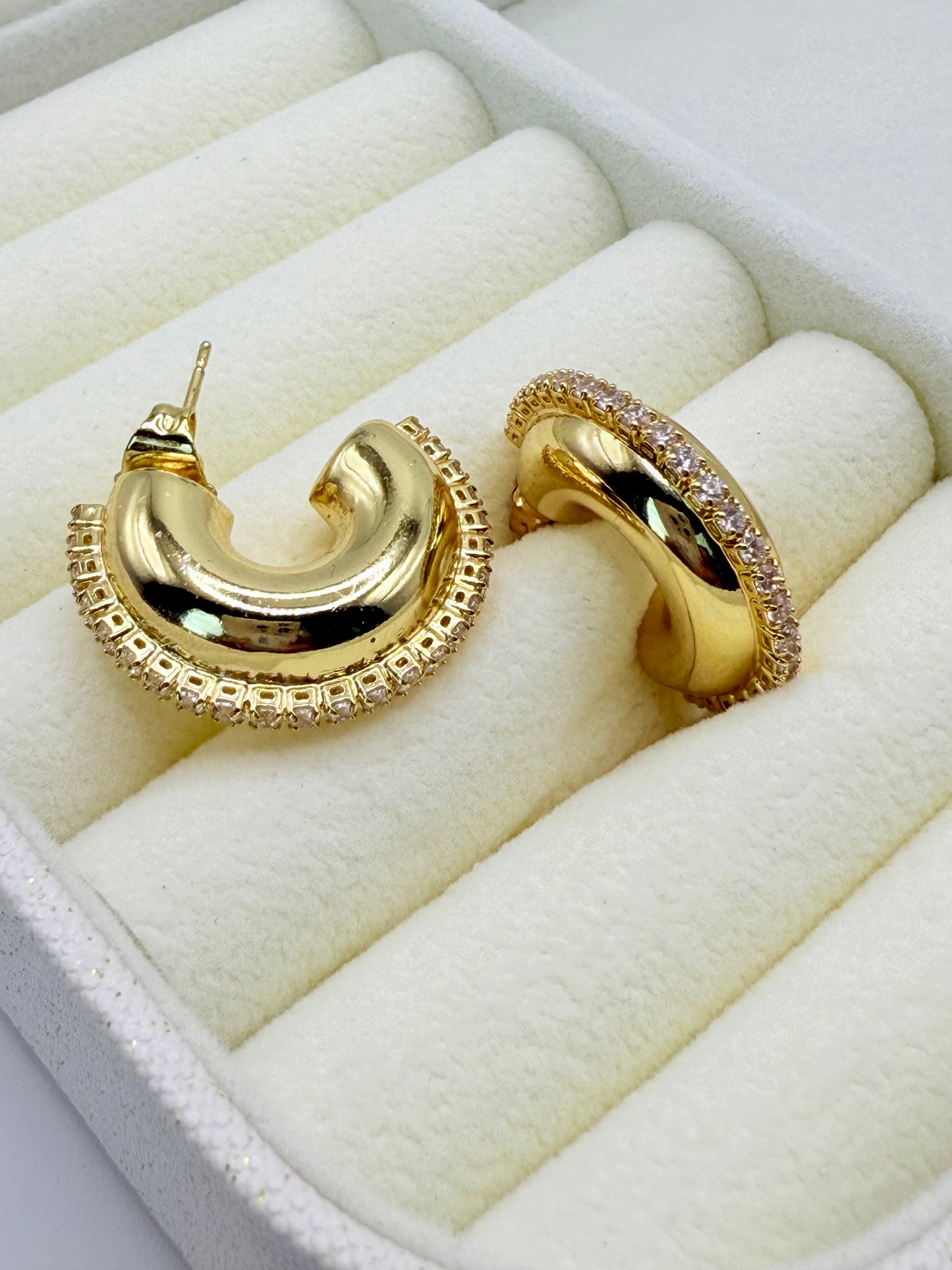 Earrings Zircon (A012)