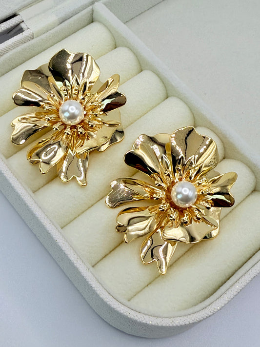 Earrings Pearl Flower (A001)