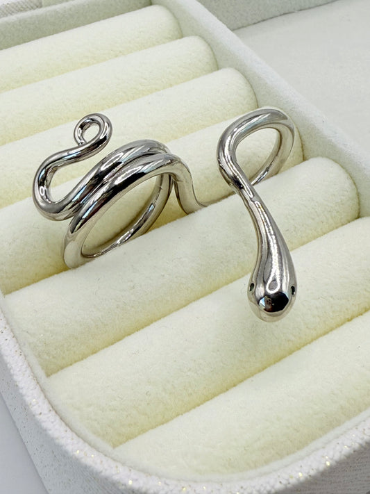 Double Snake Ring (R012)