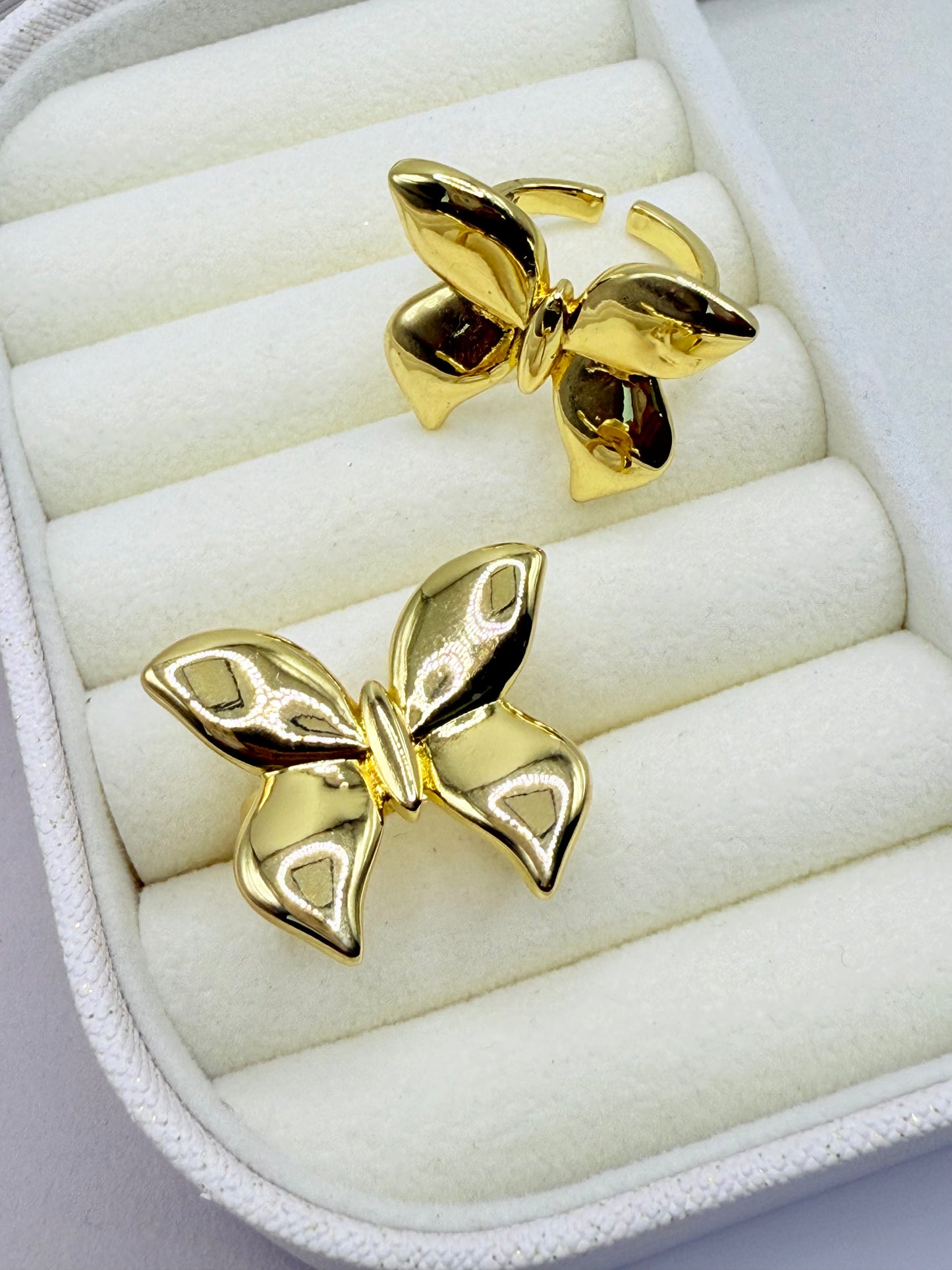 Butterfly Ring (R018)